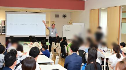 昨年の様子、体験授業「英語」