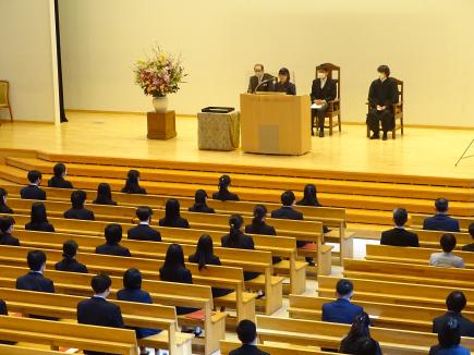 送辞は新生徒会長が話してくれました。