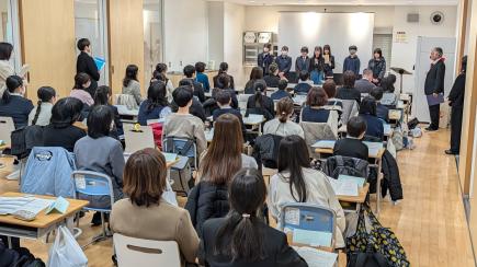 中学校の様子、先輩から服装についてのアドバイス